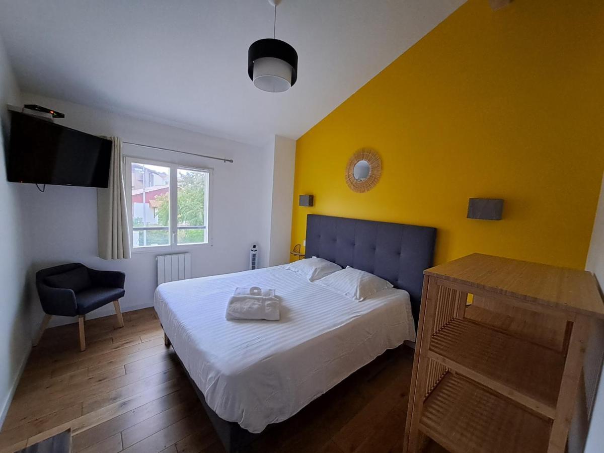 Hotel L'Auberge Canaulaise Лаканау Екстериор снимка